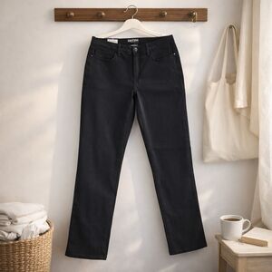 Santana Slim Fit Jeans |Tummy Control |24” Inseam NWT 8-16 Black Everyday Basics